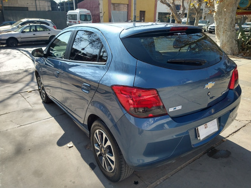 Imagen 6 de 10 de Chevrolet Onix 1.4 Ltz 2016