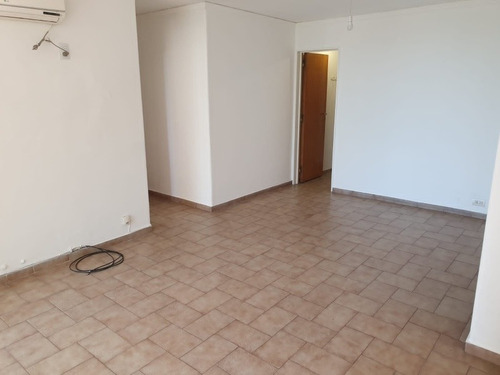 Imagen 4 de 12 de Dueño Vende Departamento 2 Dapto Crédito Castro Barros 75