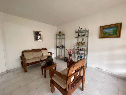 Casa En Venta Urb. Parque El Retiro San Antonio De Los Altos