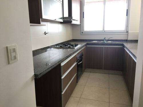 Imagen 4 de 14 de Departamento En Venta En Temperley Este