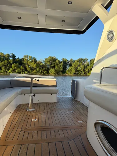 Crucero Klase A 34 Ht Con Volvo 300 Hp Año 2016 Grupo Ac Cal