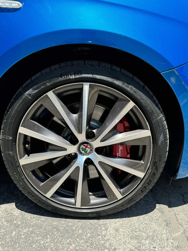 Alfa Romeo Giulietta 1.8 Quadrifoglio Verde Ddct At