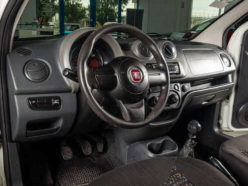 Imagen 13 de 16 de Fiat Fiorino 1.4 Evo Top Pack Electrico Furgon 2017 Gnc