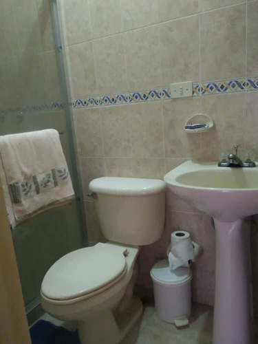 Imagen 19 de 23 de Venta Apto Colinas Del Parral Valencia 0412-4860923