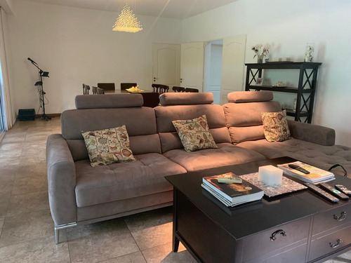 Casa En Venta En Barrancas De San José, General Pacheco, Tigre