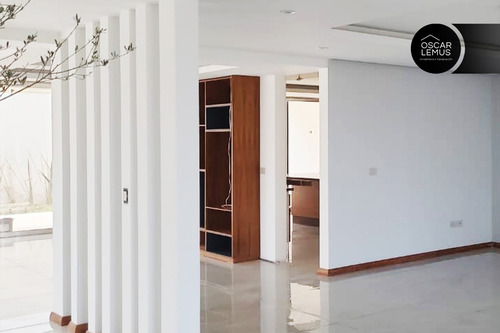 Residencia Nueva En Lagos Residencial- Casa Sustentable- Pachuca Hgo