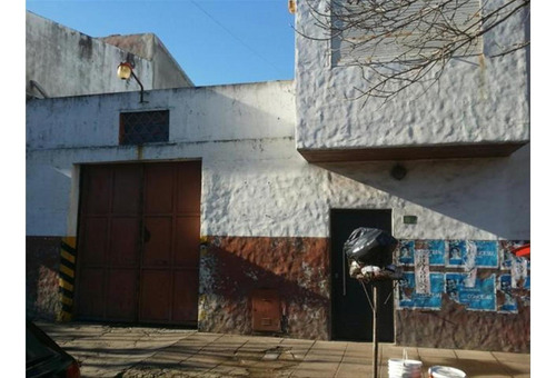 Imagen 4 de 10 de Galpon En Venta