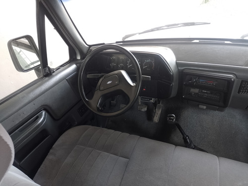 Ford F-100 3.6 Lujo