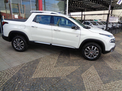 Imagem 3 de 15 de Fiat Toro Cd 2.0 Volcano Aut.