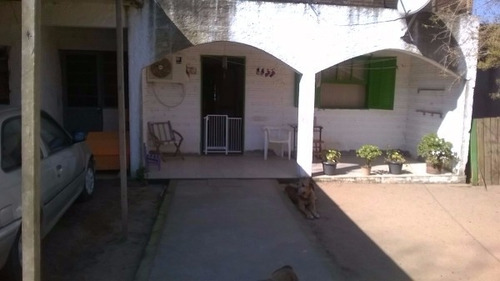Imagem 1 de 11 de Casa - Lami - Ref: 395233 - V-mi16855