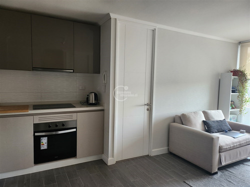 Departamento En Arriendo De 2 Dorm. En Concón