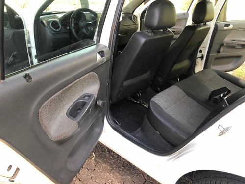 Volkswagen Voyage 1.6 Comfortlin C/gnc