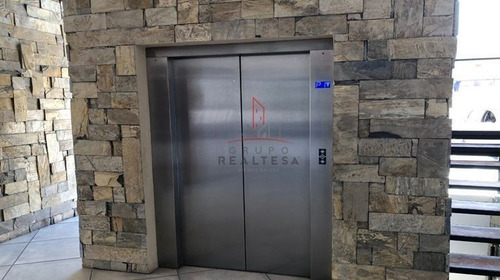 Imagen 11 de 17 de Local Comercial En Renta Plaza Redondela 15,759.80 Javalb R1