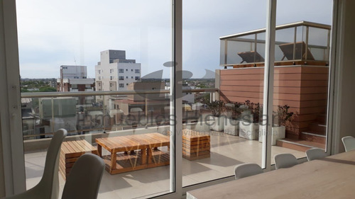 Imagen 10 de 28 de Venta 2 Amb En Edificio