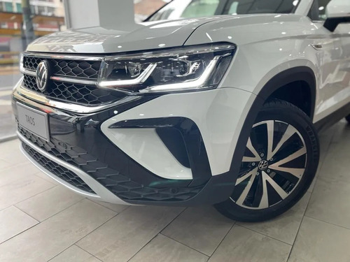 Imagen 3 de 25 de Volkswagen Taos 1.4 250tsi Highline Automatica At Vw 2023 23