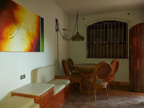 Imagem 5 de 11 de Casa A Venda Próxima A Lagoa E Comércio, Centro De Terreno Com 3 Dormitórios À Venda, 97 M² Por R$ 250.000 - Praia Linda - São Pedro Da Aldeia/rj - Ca1774