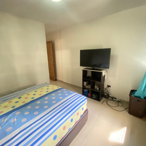 Imagen 7 de 19 de Hermoso Apartamento En Urb. Miravila. Parque Caiza