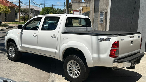 Toyota Hilux Pick-Up 3.0 Cd Sr 171cv 4x4 - C3