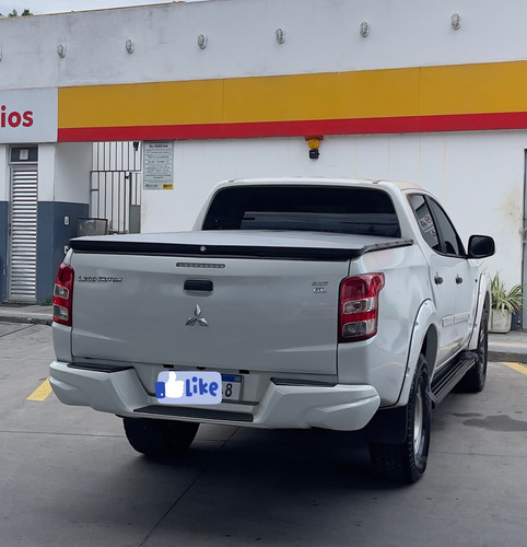 Mitsubishi L200 2.4 Triton Sport Gl Cab. Dupla 4x4 4p