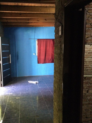 Imagen 7 de 12 de Lote De 10 X 40 C/losa De 200 M2 Y 2 Casas.precio Retasado.!