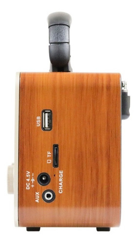Imagen 4 de 10 de Bocina Portatil Radio Am Fm Usb Tf Aux Vintage Recargable