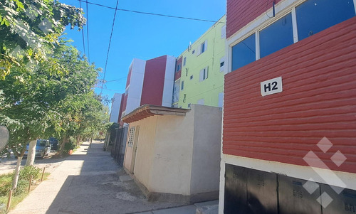 Venta Departamento 4 Amb, Remodelado A Nuevo. Pin, Neuquén