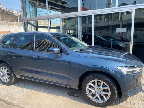 Volvo XC60 2.5 T5 Momentum