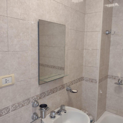 Imagen 8 de 10 de Venta De Departamento De 3 Ambientes En Wilde Centro