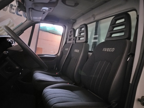 Iveco Daily Caminhonete Bau Refr