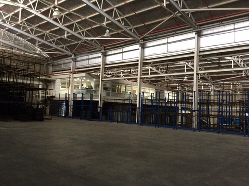 Imagen 6 de 13 de Galpones Industriales En Venta En El Encantado !!!