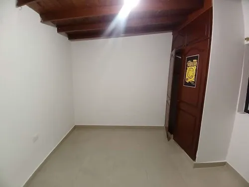 Apartaestudio En Arriendo Ubicado En Medellín Sector Laureles (27057).