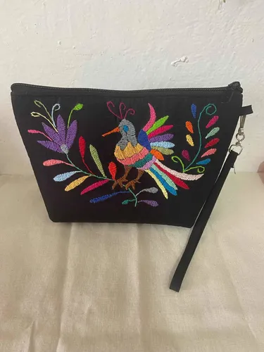 Bolsa Bordada Tenango Cuotas sin inter s
