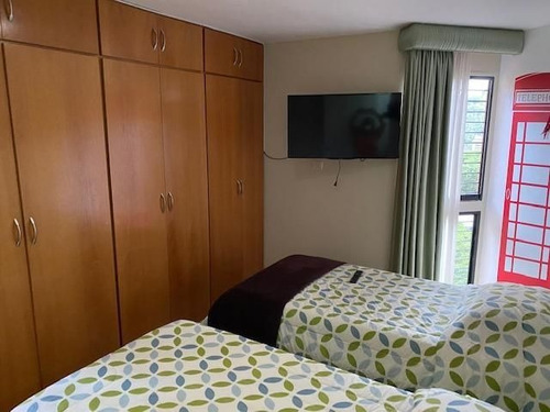 Imagen 10 de 20 de Apartamento En Venta La Alameda 22-10462 Juan Paz 0412-6250686
