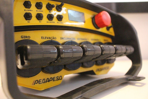 Controle Remoto Guindaste Munck Madal Masal Reserva 3