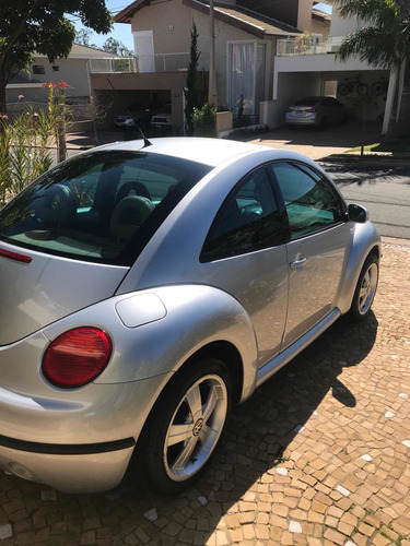 Volkswagen New Beetle 2002 2.0 3p