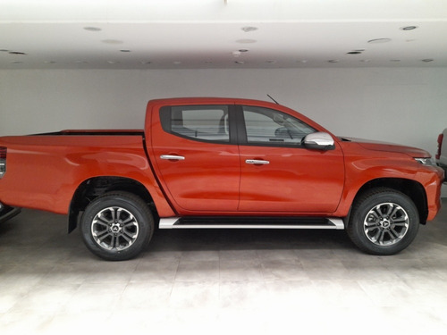 Mitsubishi L200 2.4 Di-d High Power 181cv Cuero