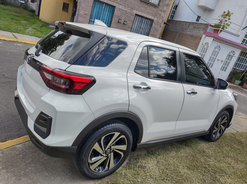 Toyota Raize 1.0T Xle Fwd Cvt