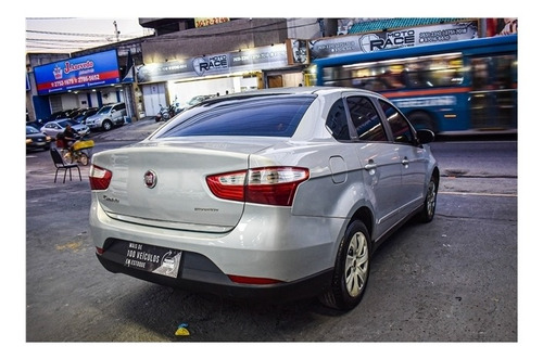 Imagem 12 de 15 de Fiat Grand Siena 1.4 Mpi Attractive 8v Flex 4p Manual