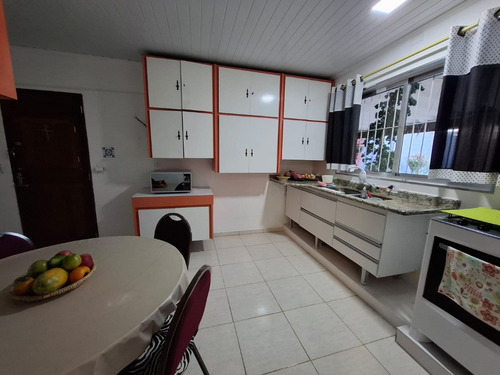 Chácara Em Condominio Fechado Em Ibiúna - 1000 M2 Terreno - Casa 3 Dormitórios Com Churrasqueira E Edícula