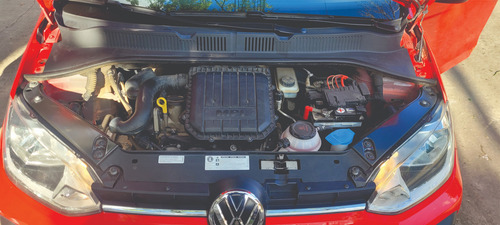Volkswagen Up! 1.0 High Up! 75cv 5 p