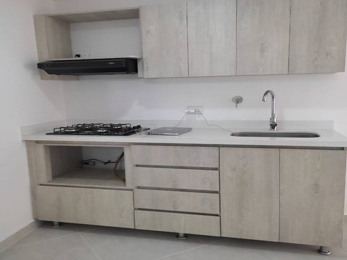 Apartamento En Arriendo Ubicado En Sabaneta Sector Calle Del Banco (23991).