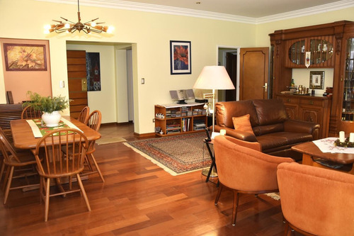 Imagen 5 de 17 de Casa - Barrio Parque Leloir