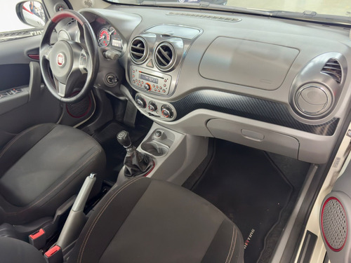 Fiat Palio 1.6 MPI SPORTING 16V FLEX 4P MANUAL