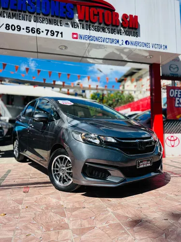 Honda Fit Plateada 2020