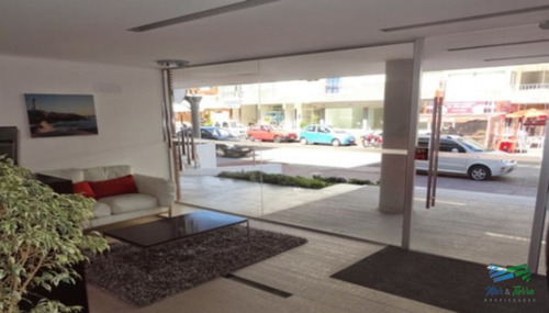 Imagen 13 de 16 de Vendo Apartamento De 2 Dormitorios Y 2 Baños En Península, Punta Del Este - Punta Del Este Zona Rural