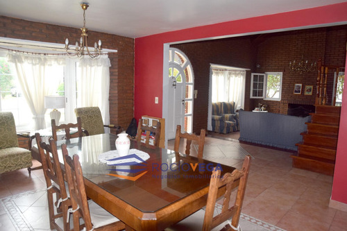 Casa A La Venta En Country Banco Provincia