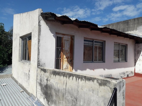 Imagen 9 de 19 de Casa 3 Ambientes Castelar - Moron