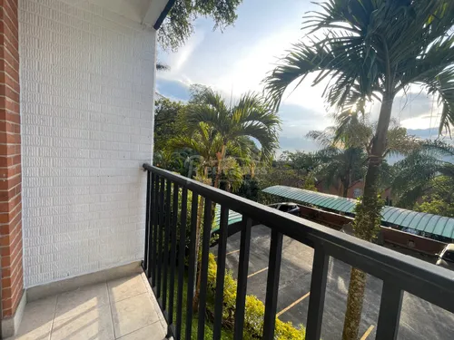 Apartamento En Arriendo En Loma Del Escobero. Cod A776171