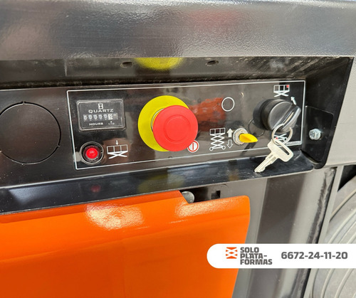 Plataforma De Tijera JLG R2632 26 Pies Nueva Garantia