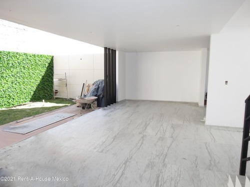 Imagen 7 de 14 de Lomas De Juriquilla Casa En Venta De Tres Niveles Y 222 Mts2! Qh
